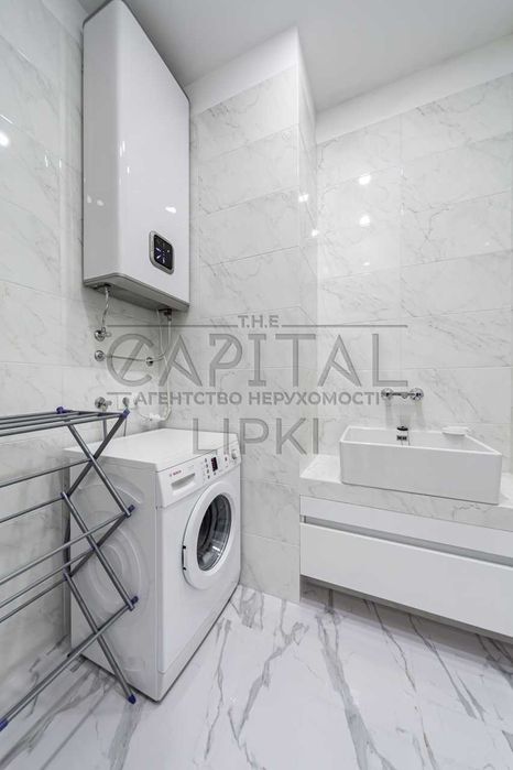 Стильна 3 кімтна з 2 спальнями + паркіпг в ціні Новопечерські Липки