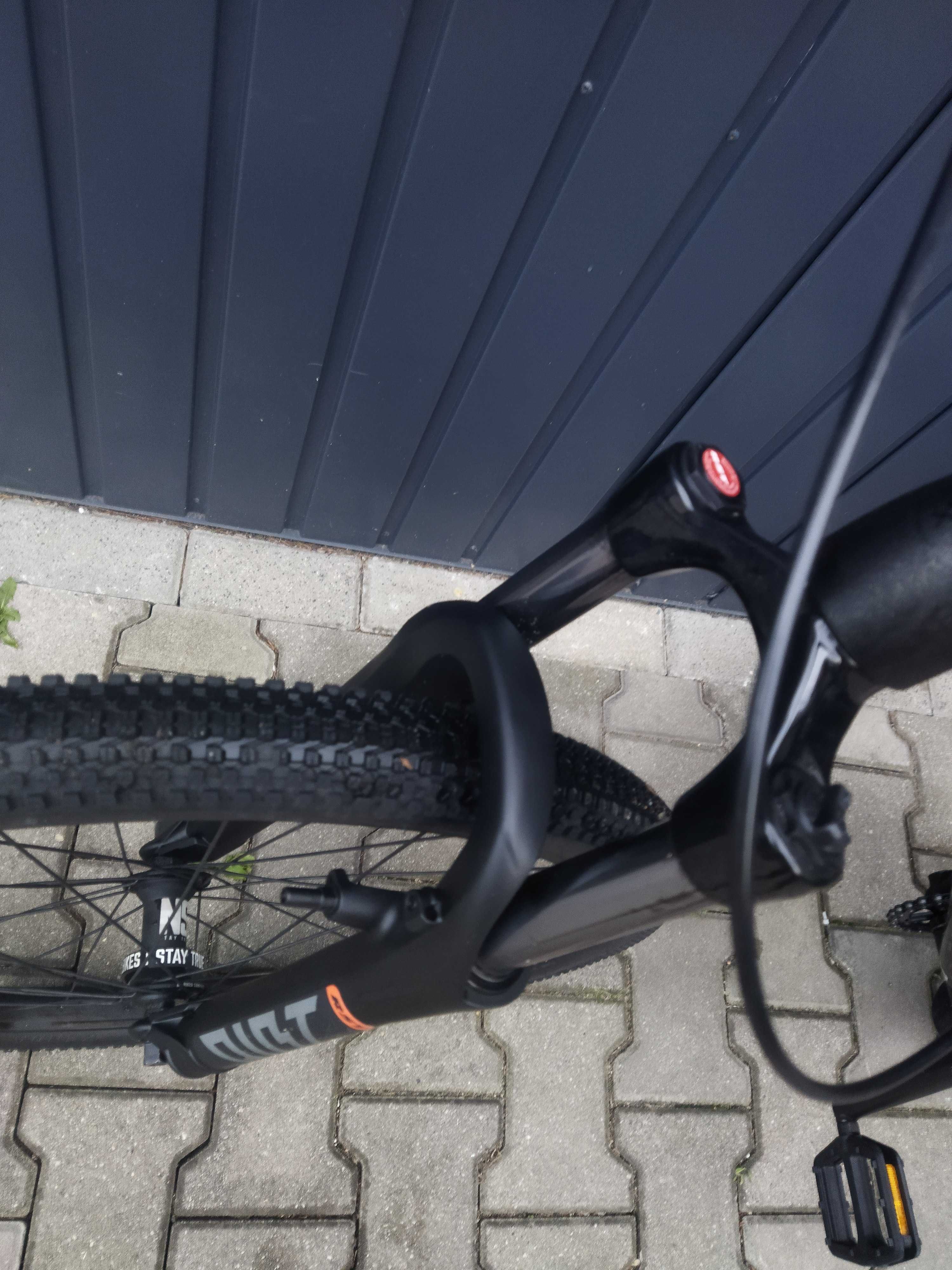 Rower Dirt NS Bike movement 3
