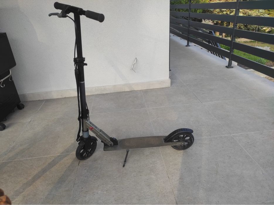Hulajnoga Revoe Air180