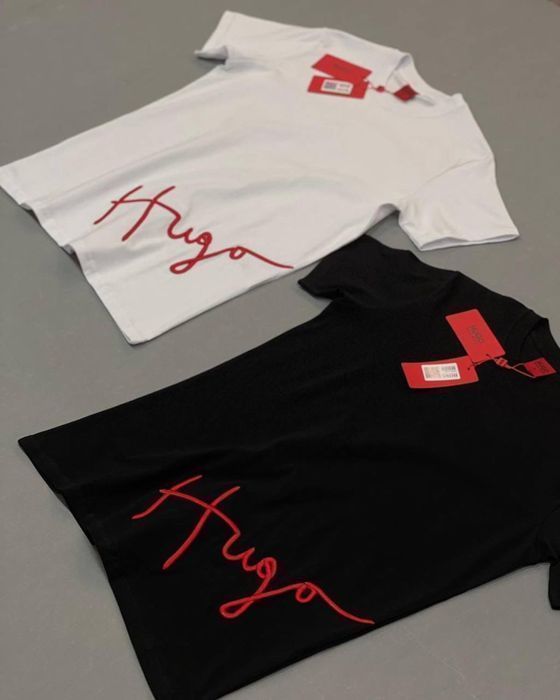 Футболка Hugo Boss надпись вышита по середине
