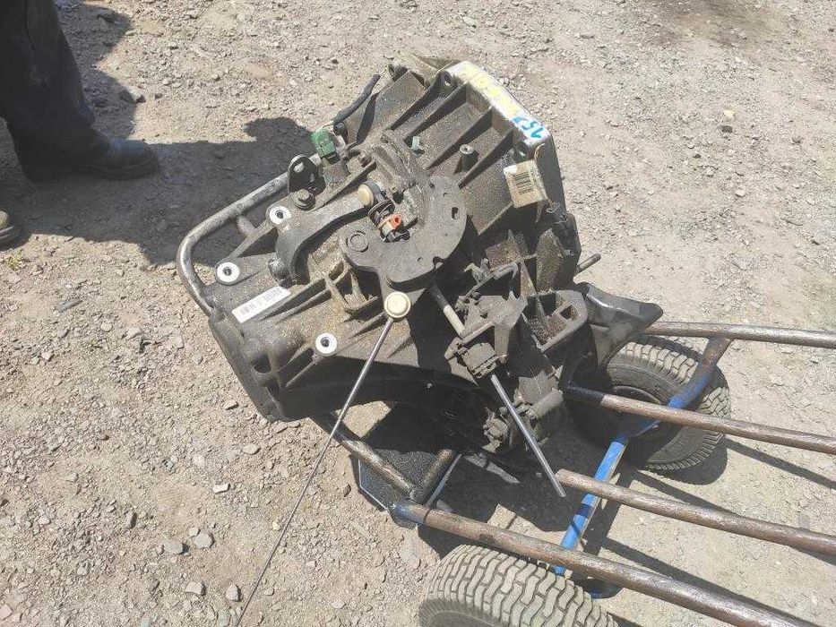 КПП Коробка передач Renault Trafic Kangoo Scenic Laguna Megane Clio