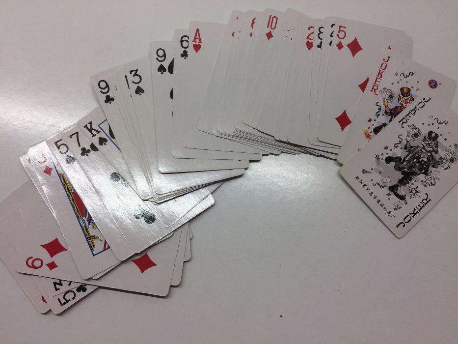 Baralho de Cartas Lao Guai Tou