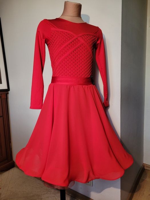 Sukienka do tańca towarzyskiego