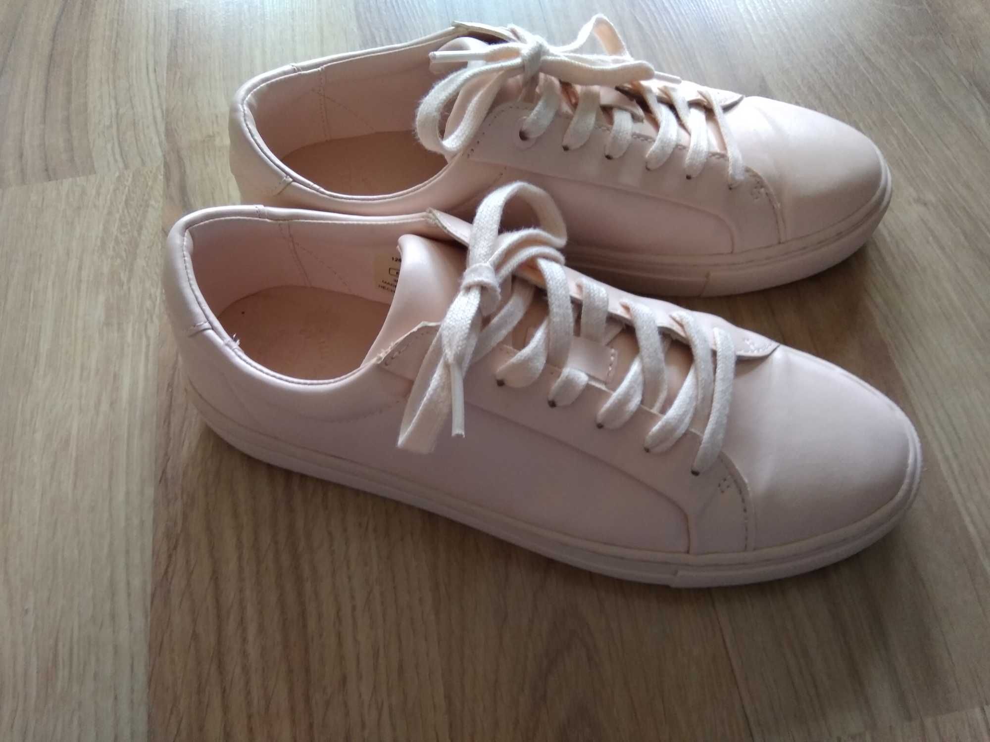 Sneakersy niskie PULL&BEAR roz. 38