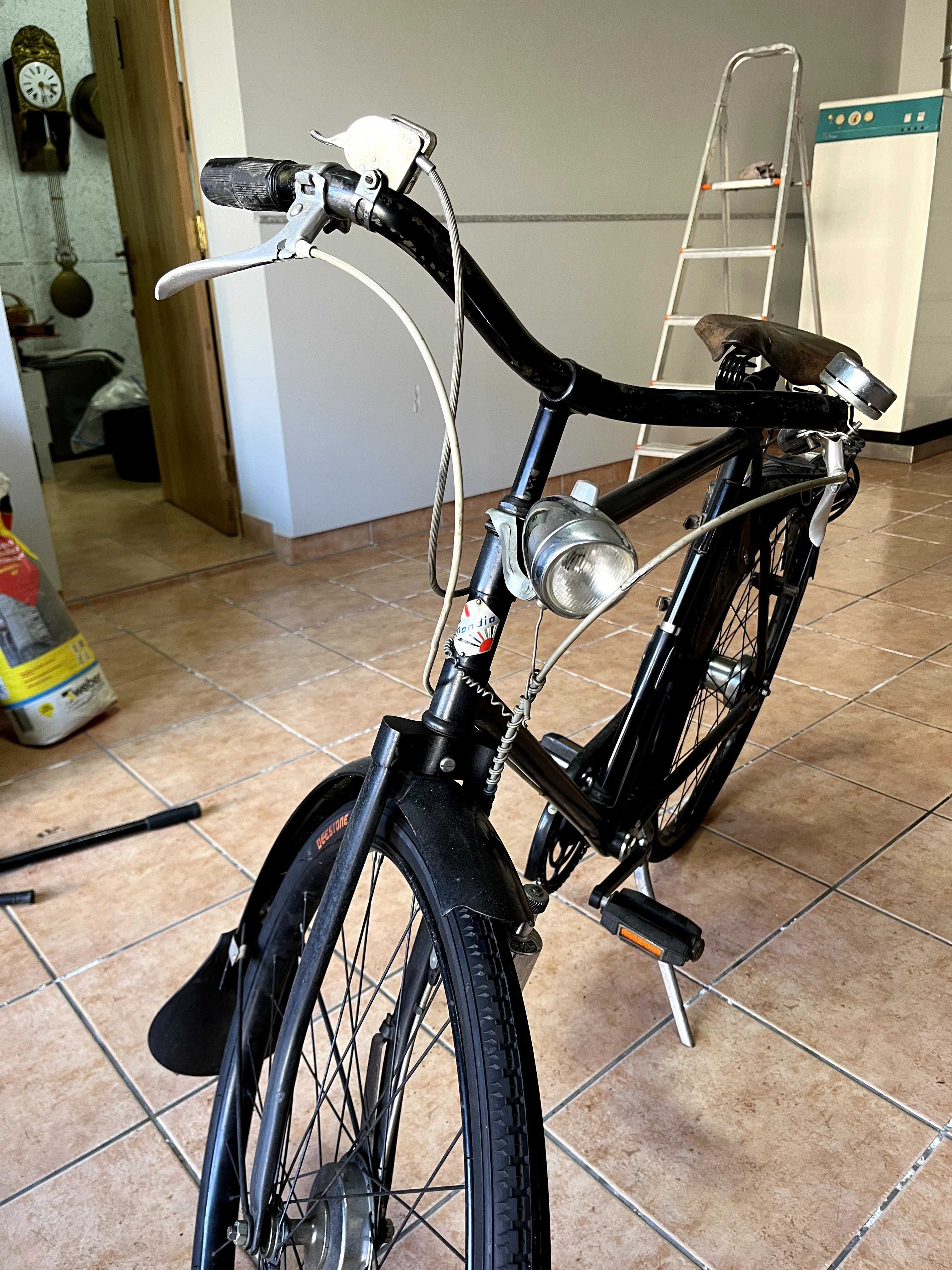 Bicicleta Mondia clássica