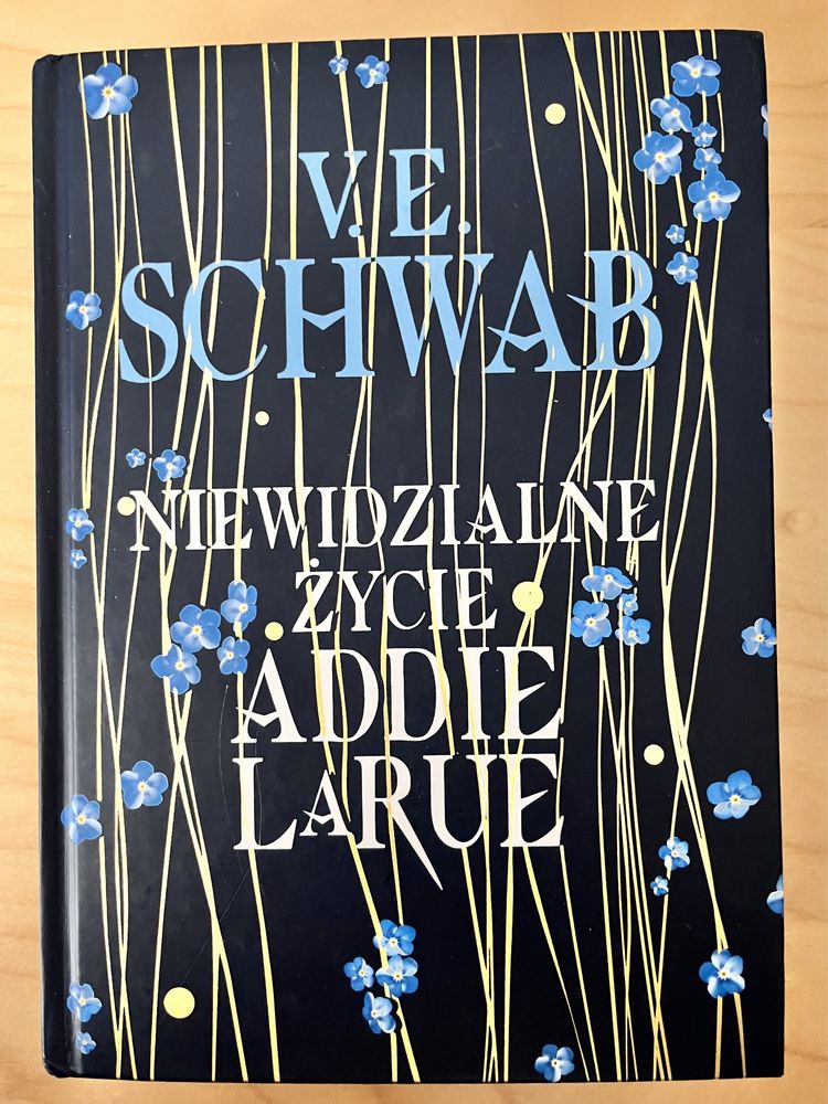 Książka „Niewidzialne życie Addie Larue” V.E. Schwab