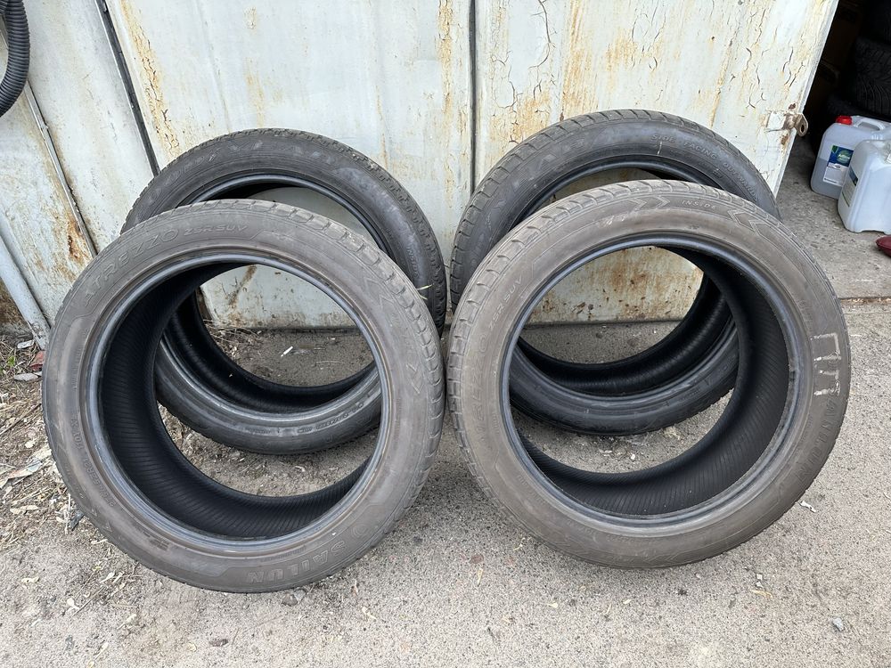 Шины лето 275/45 R21 в идеальном состоянии!