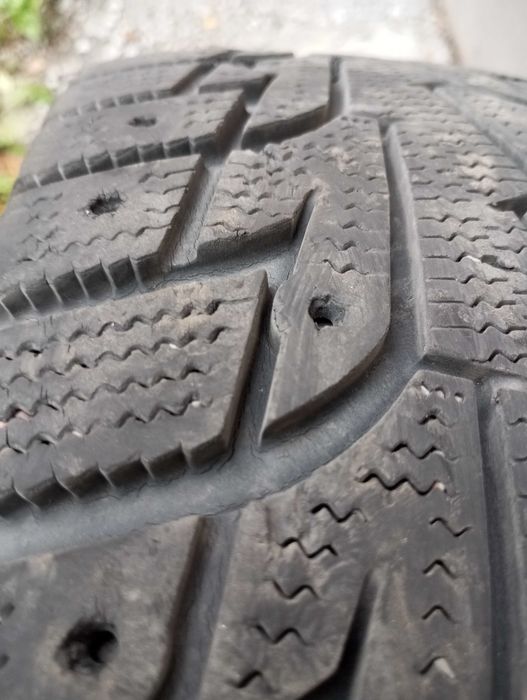 Шини Hankook Winter IPike 195/65R15 зимові комплект