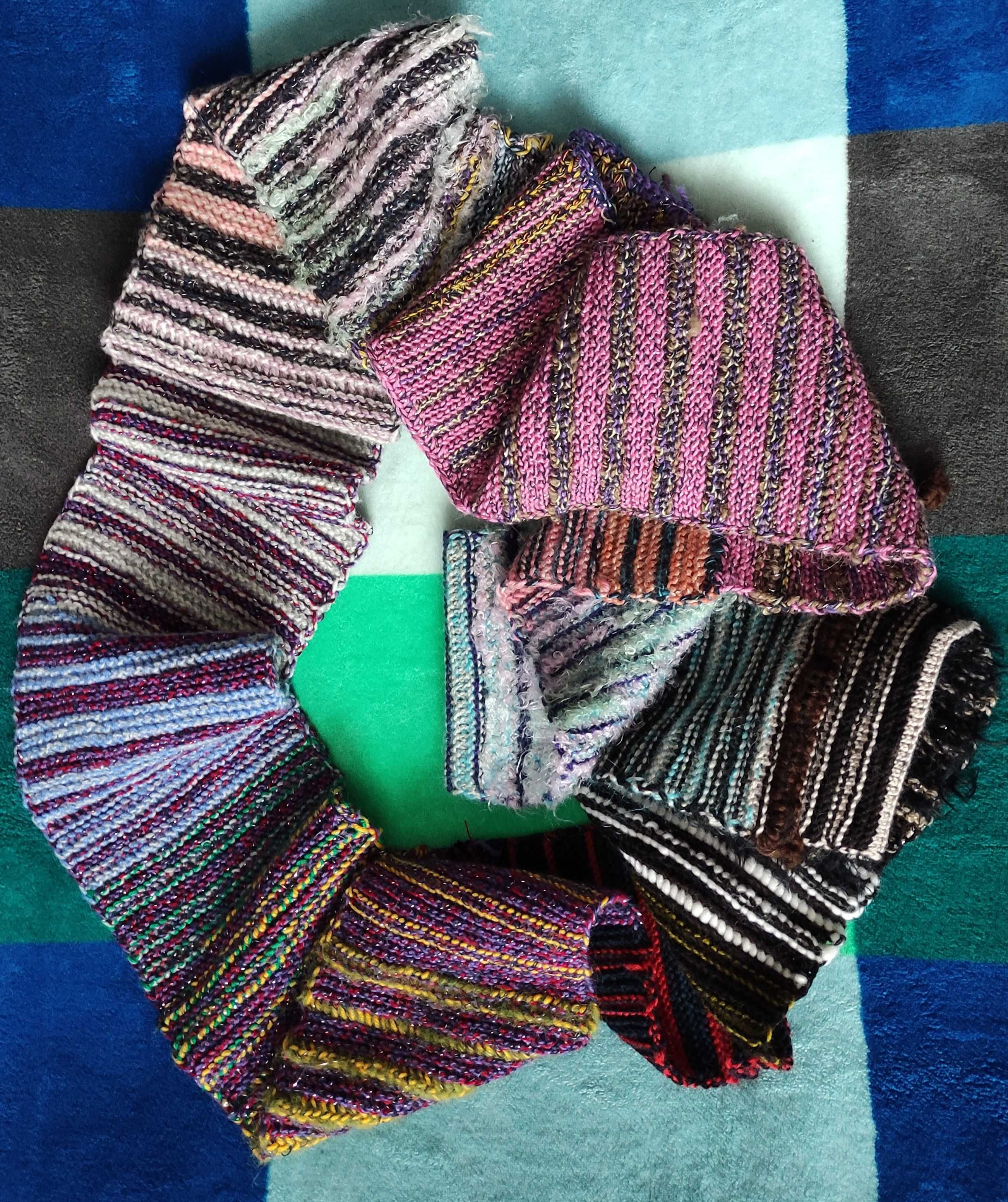 Piękny, kolorowy, długi szal typu komin, handmade