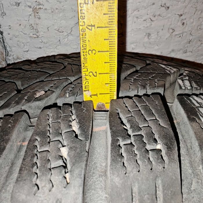 Komplet kół zimowych 205/60R16 Dunlop, Suzuki S-cross