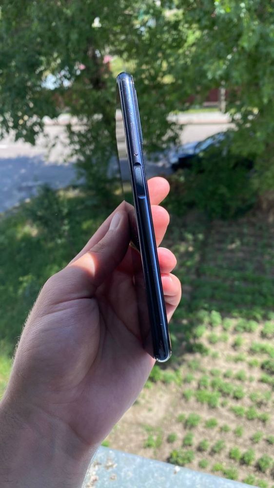 Huawei Nova 5Т 6/128Gb   (YAL-L21)