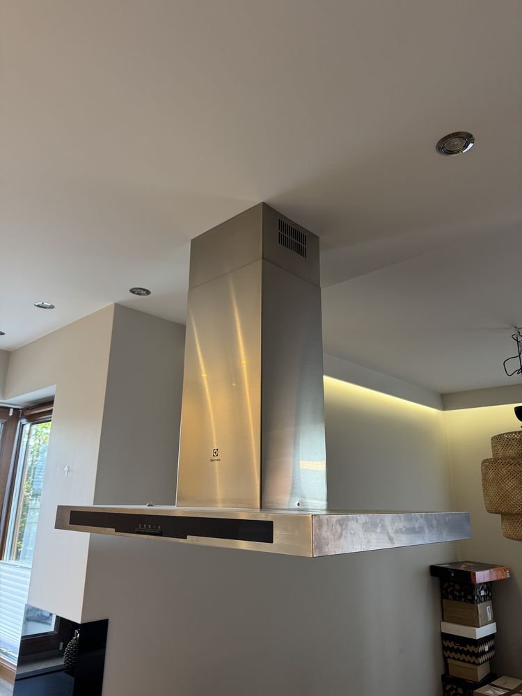 Okap Elektrolux inox KIELCE tanio