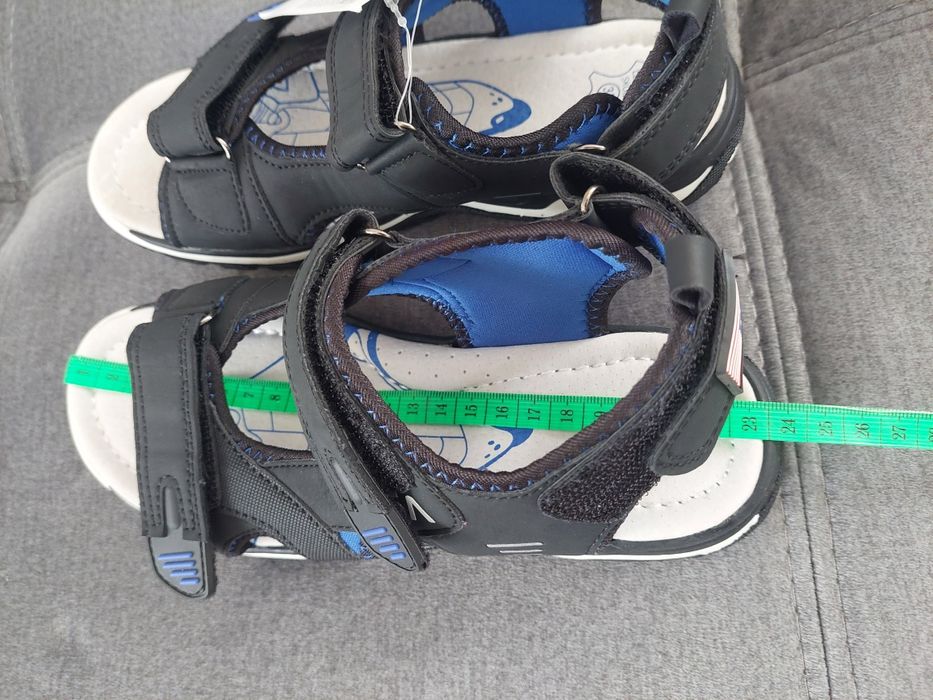 Sprzedam sandały chlopiece Cool Club rozmiar 35