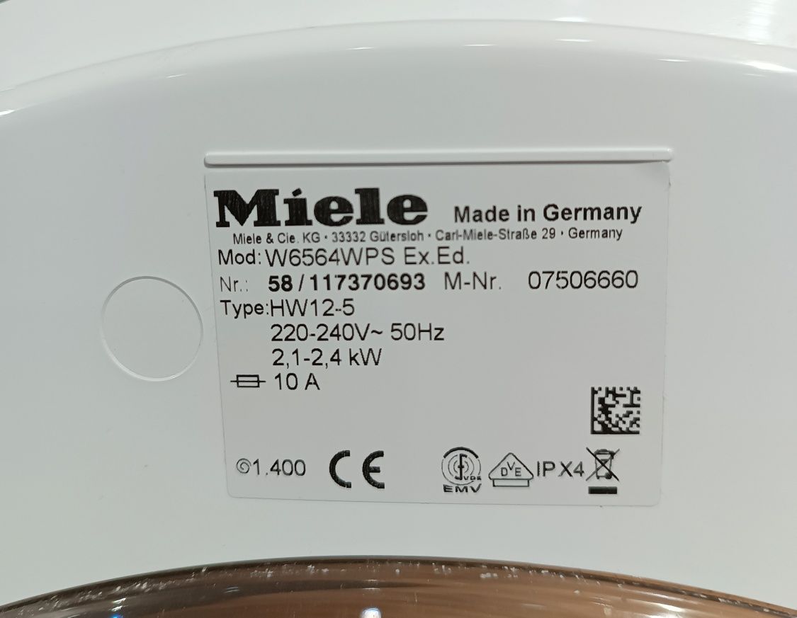 Пральна/стиральная машина Miele обслугована відмінна гарантія доставка