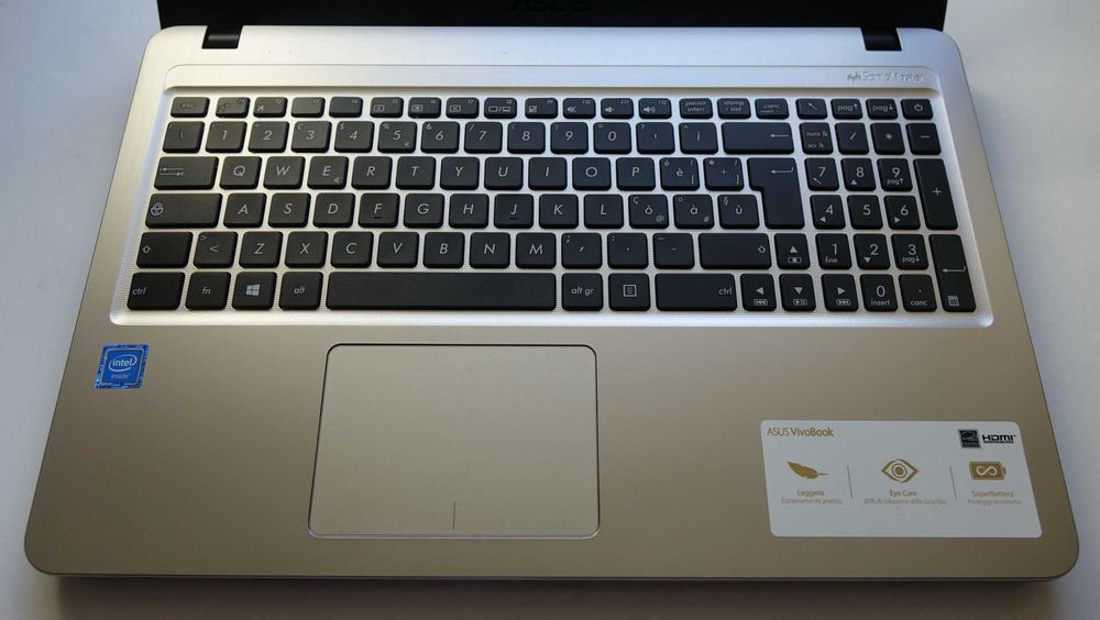 Ноутбук ASUS X540M 15.6 N4000 4gb ddr4 240gb ssd Win10 Матрица акб ОК