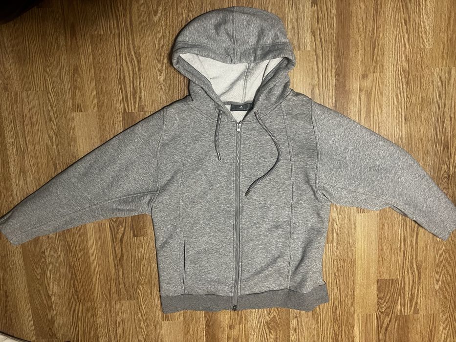 Продается  толстовка adidas by stella mccartney размер  м