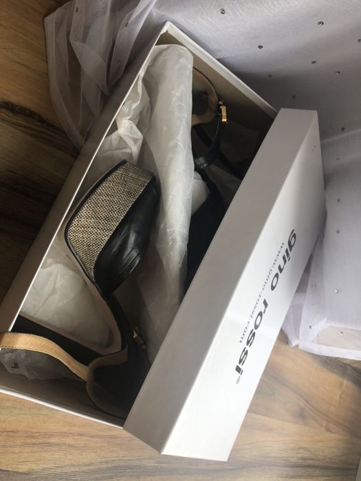 Gino Rossi r. 37 na słupku -nowe