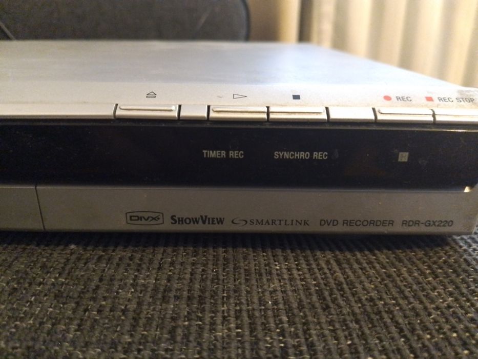 DVD Sony z nagrywarka rdr-gx220