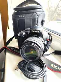 Canon EOS Rebel T3 (1100 D). MADE IN USA
