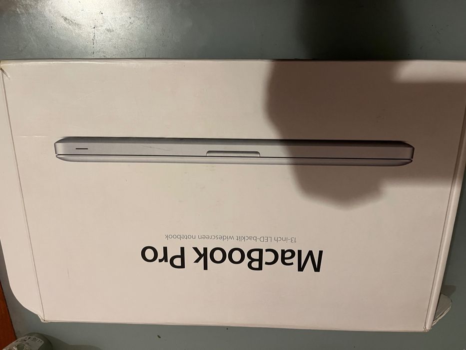 Macbook pro i5 13’