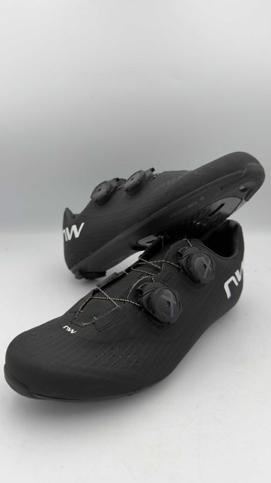 Powystawowe Buty Rowerowe Northwave  Extreme gt4 r. 40