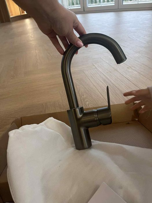 DEANTE Bateria umywalkowa stojąca ARNIKA titanium z wylewką 'u' click-