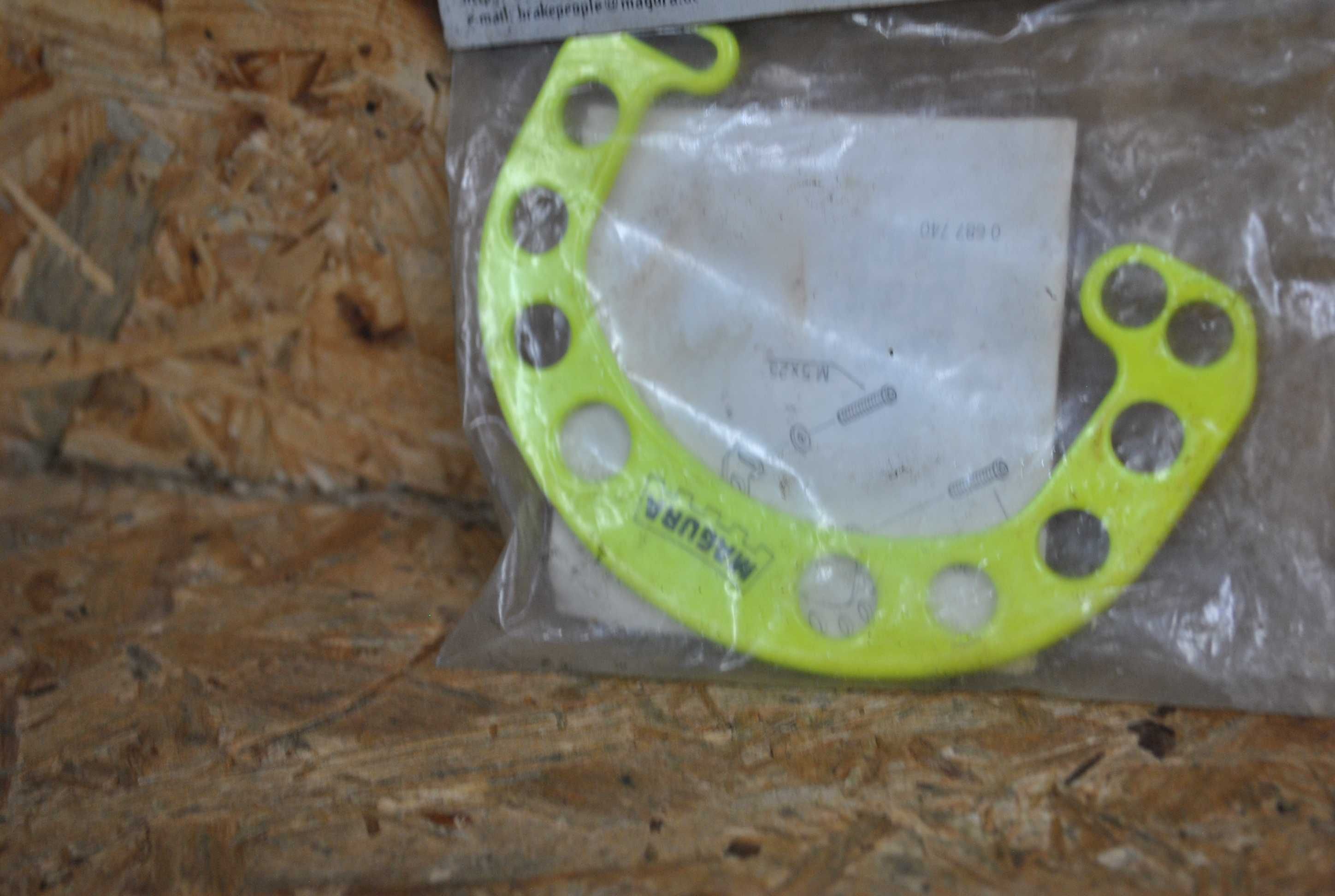 Nowy Box fluo booster MAGURA dla HS33 HS22 retro mtb John Tomac