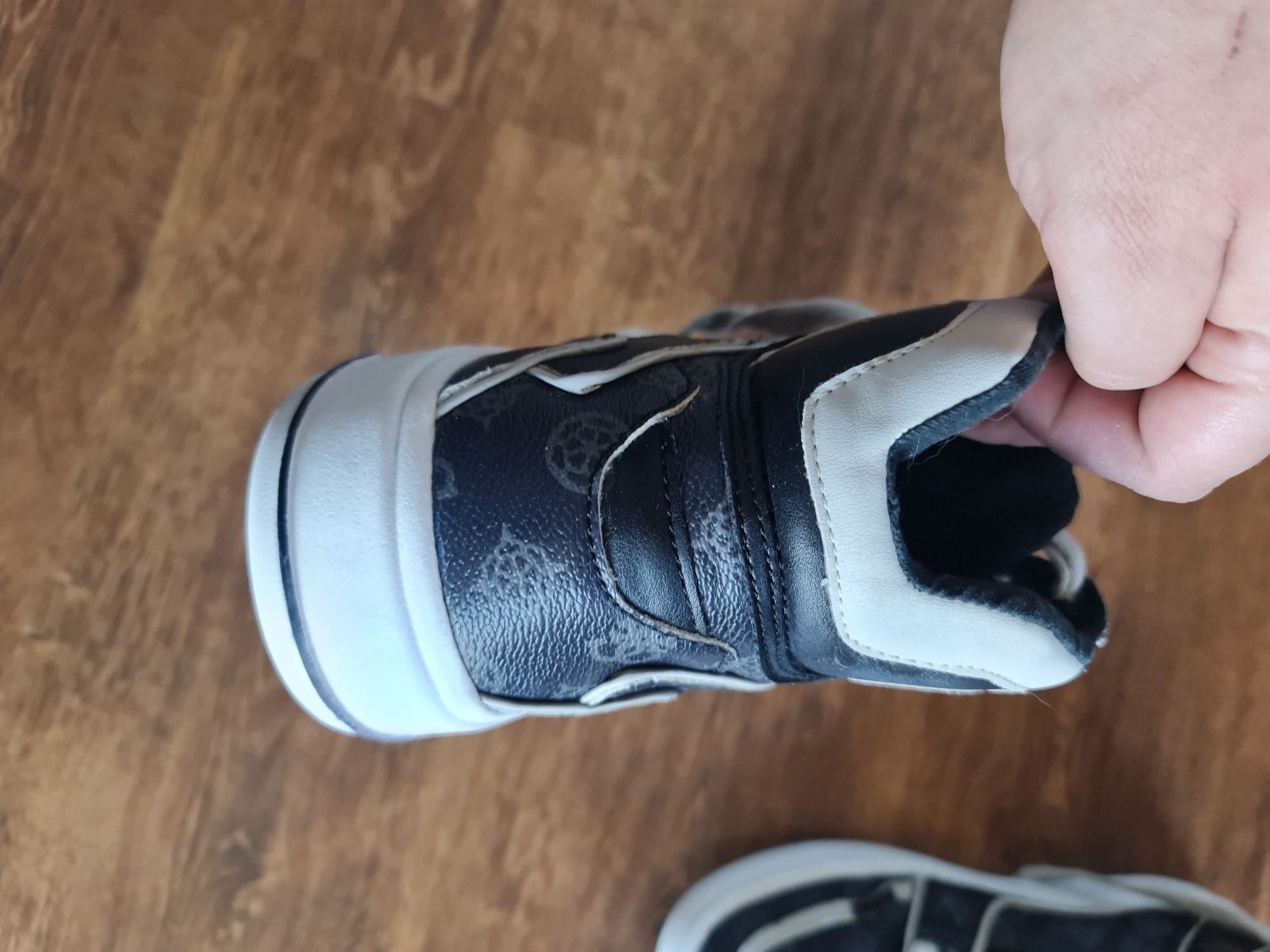 Buty męskie Guess 44 28.5cm
