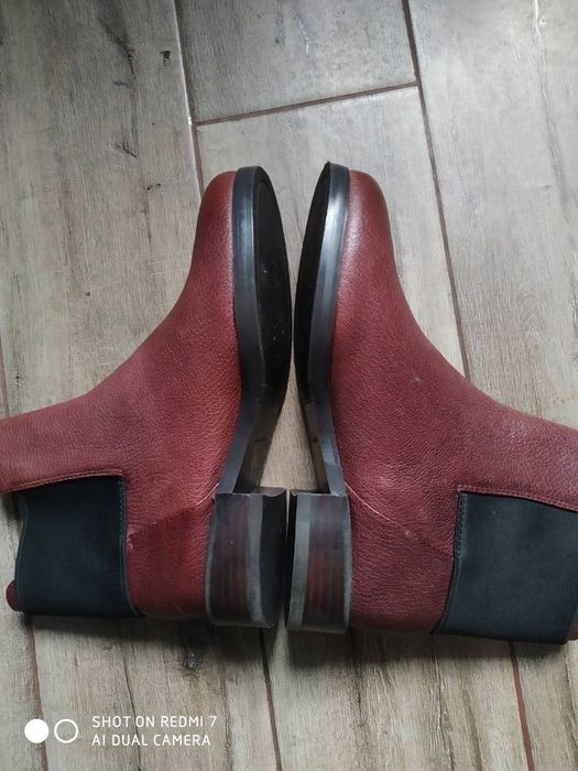 Женские ботинки, кожаные, новые.