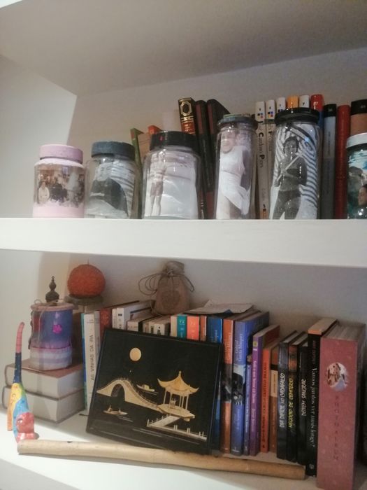 Molduras feitas com frascos de vidro, personalizados