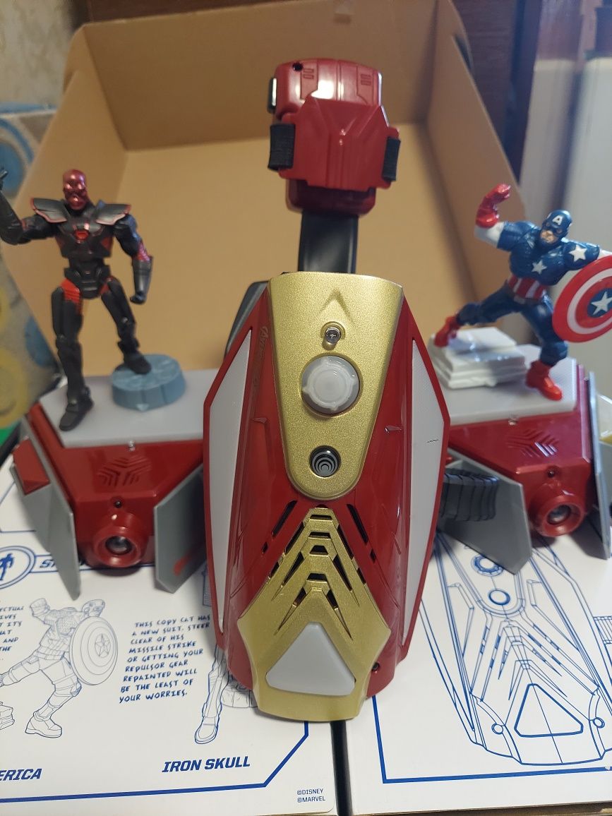 Playmation Marvel