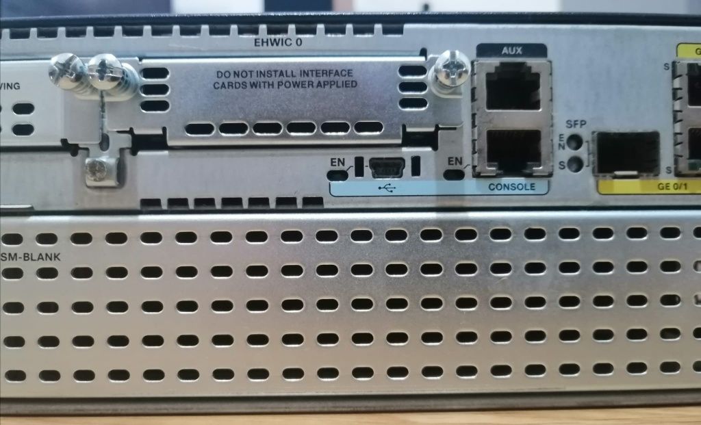Router Cisco 2951/K9
