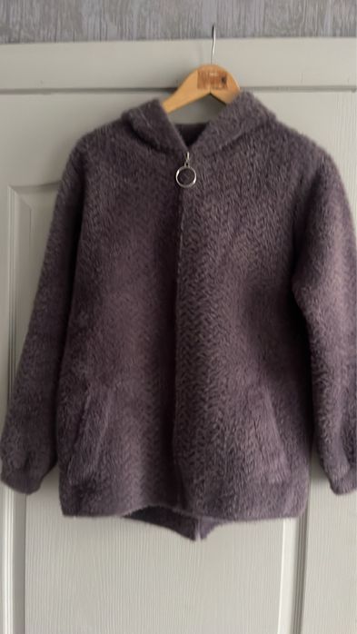 Кардиган  в отличном состоянии