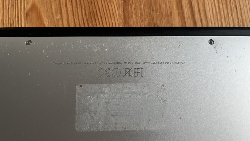 Laptop MacBook Air 7,2 A1466 13"– Intel Core i5 1,6 4GB, 128GB