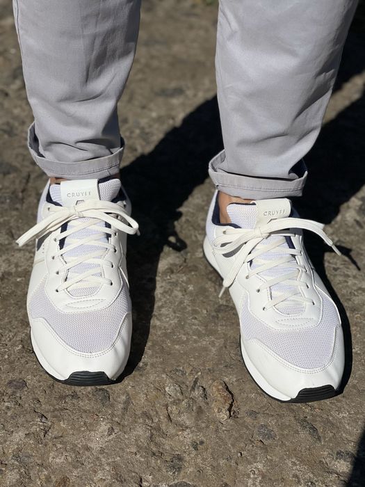 Кросівки чоловічі, кроссовки белые