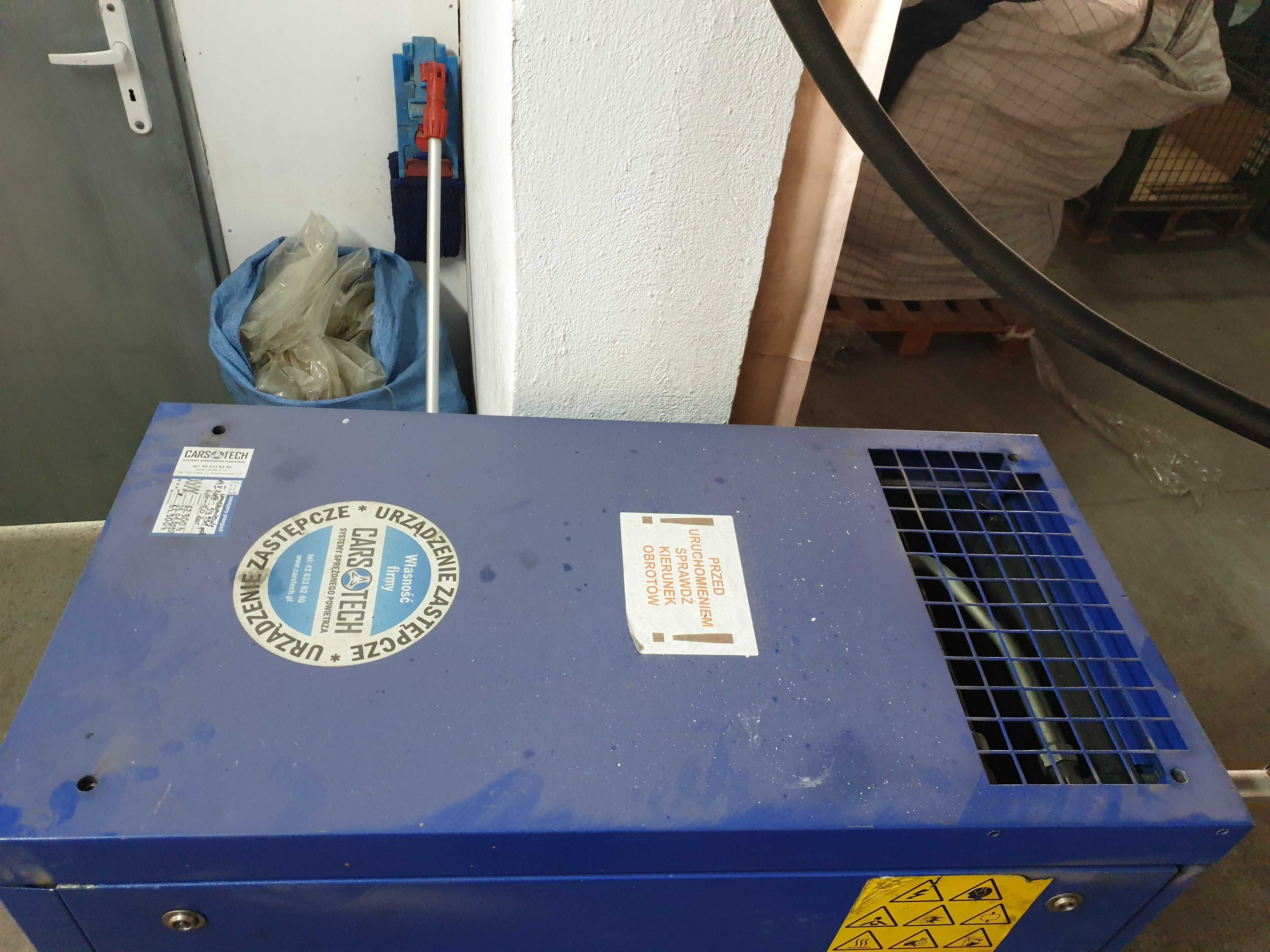 Kompresor śrubowy SPRĘŻARKA ŚRÓBOWA CECCATO 7114 BAR 8 KW 15