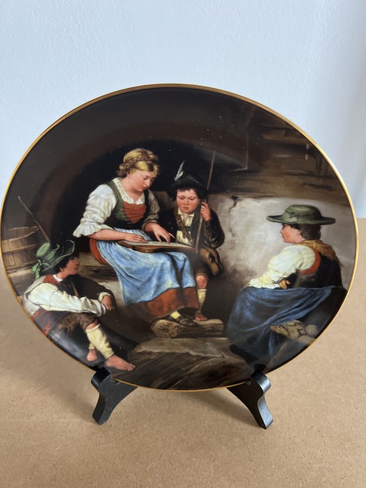 Винтаж: коллекция настенных тарелок репродукция оригинальных картин.