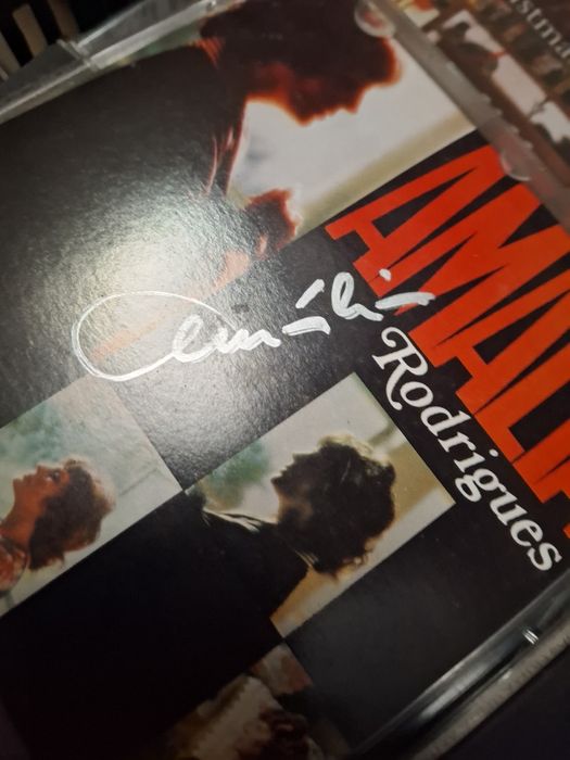 25 CDs de Amália Rodrigues