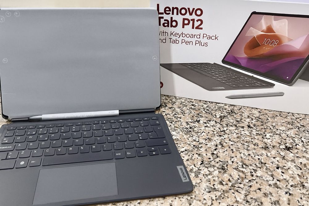 Tablet Lenovo Tab12 como novo