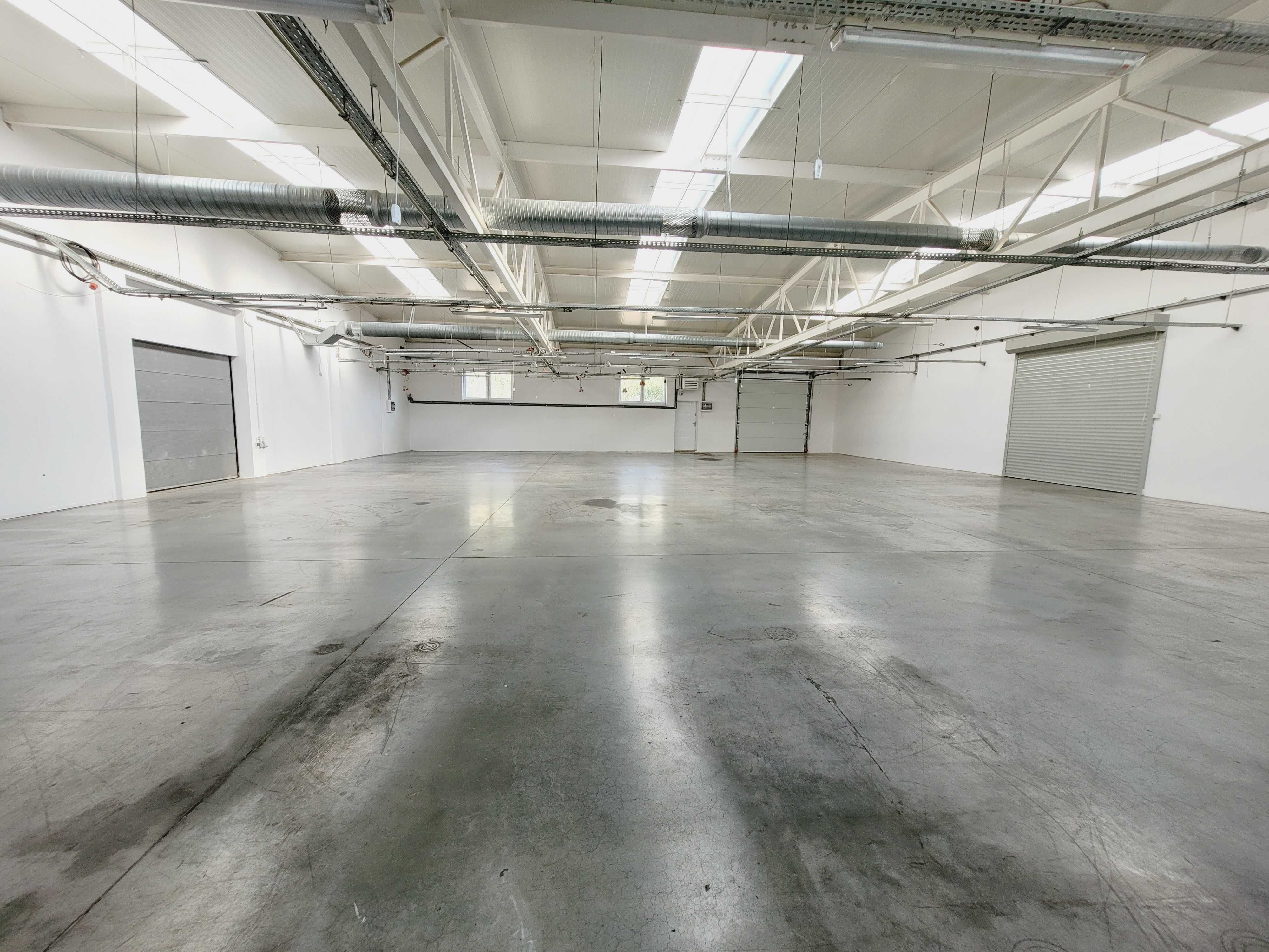 Wynajmę halę 362m²