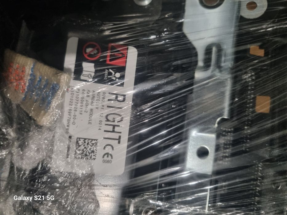 Tesla model s x plaid безопасность AirBag