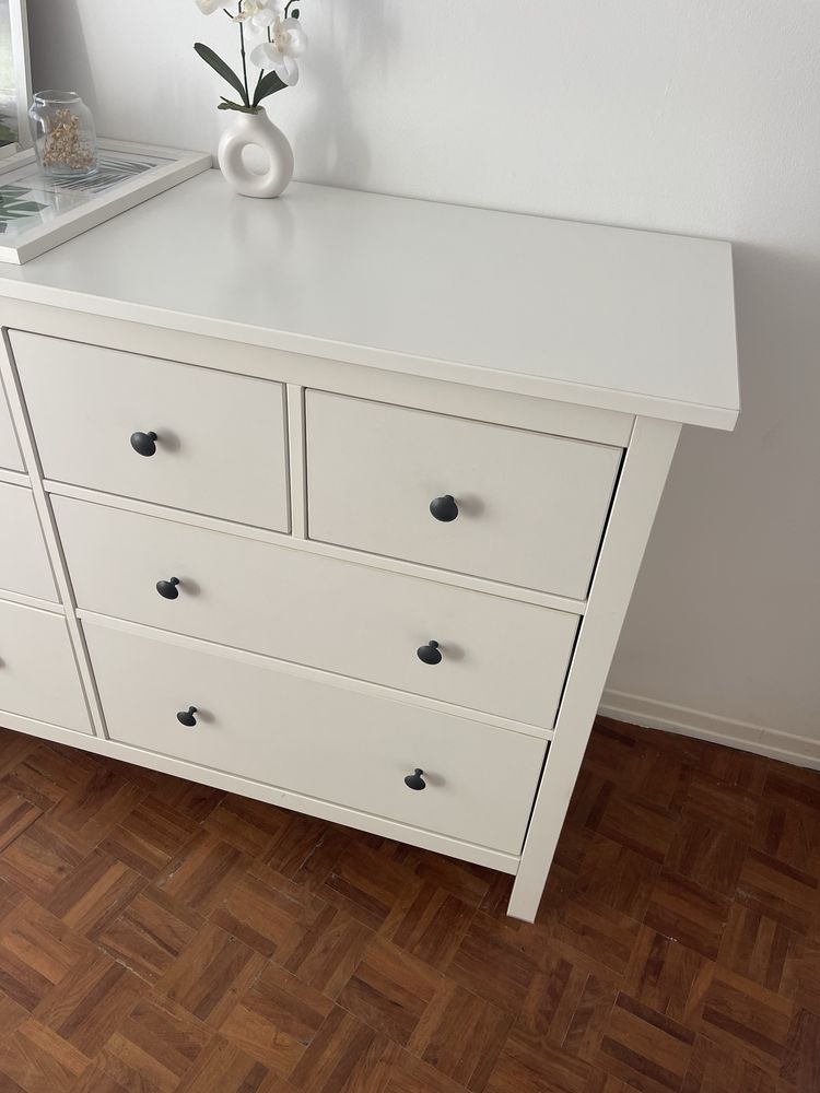 Cómoda Hemnes como nova