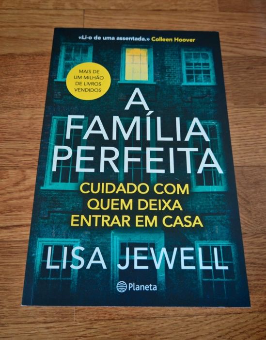 Livro: A família perfeita