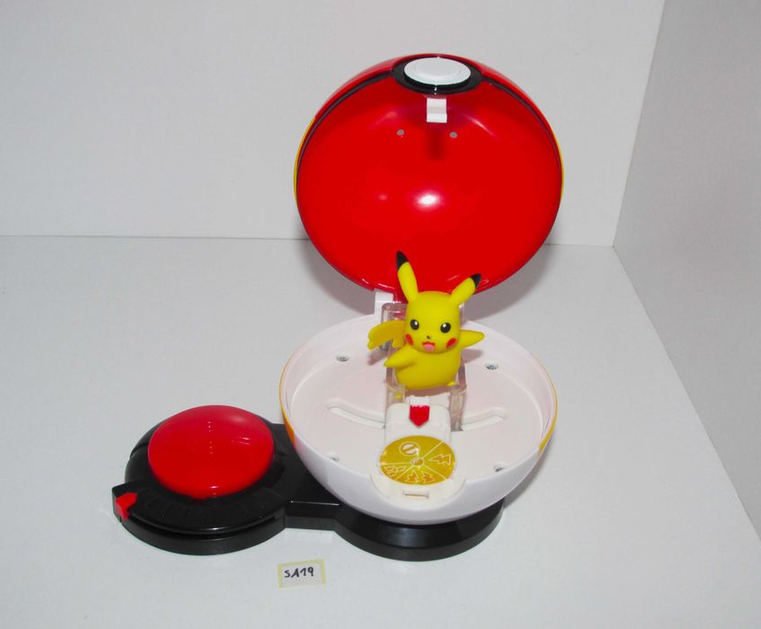Pikachu F + Fast Ball Pokémon Surprise Attack Game, SA19