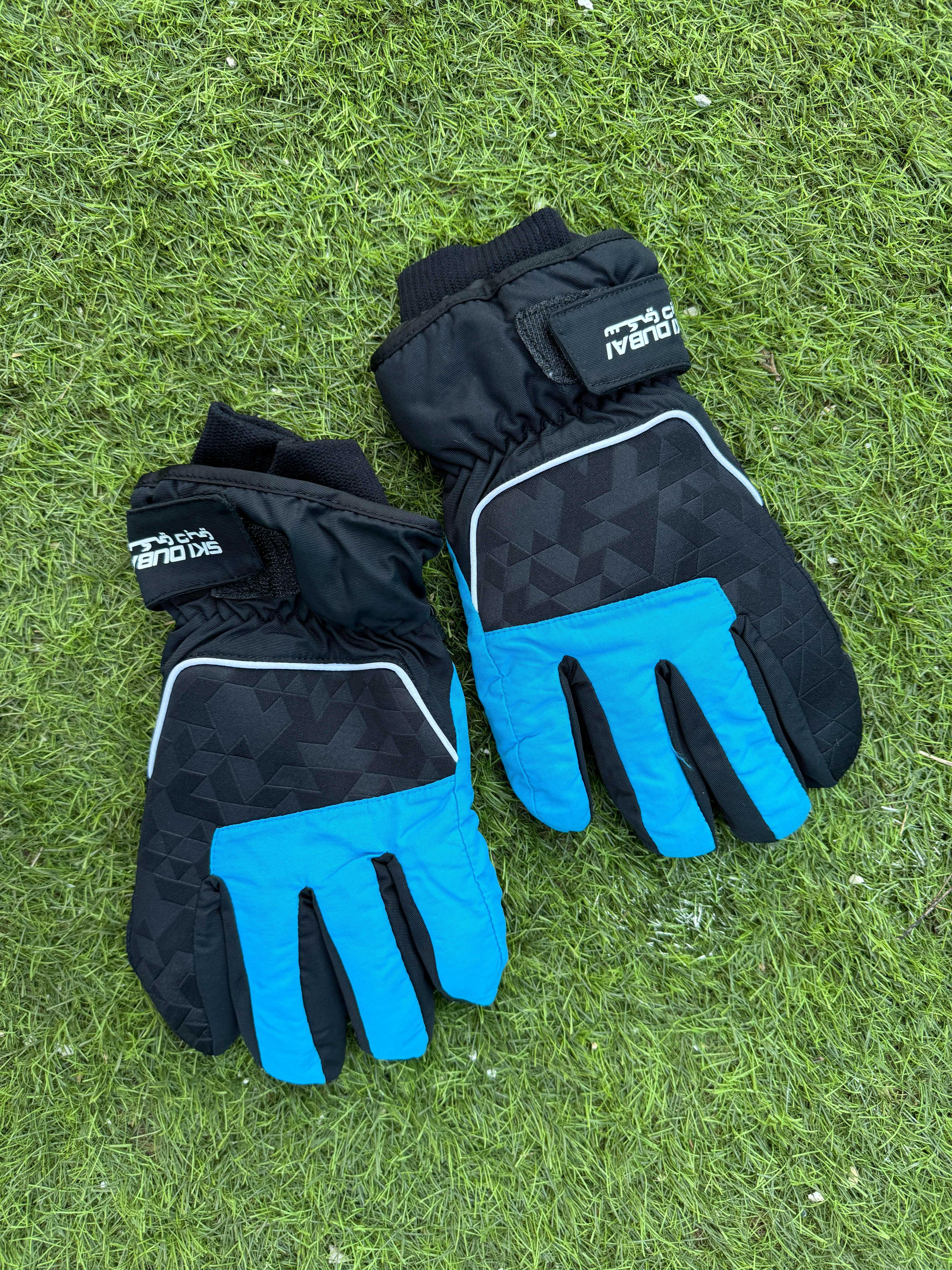 Equipamento / Fato de SKI - Só 50 Euros. O KIT COMPLETO!