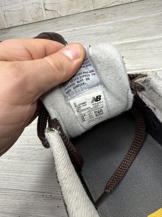 Коричневые кожаные кроссовки new balance 574 размер 45