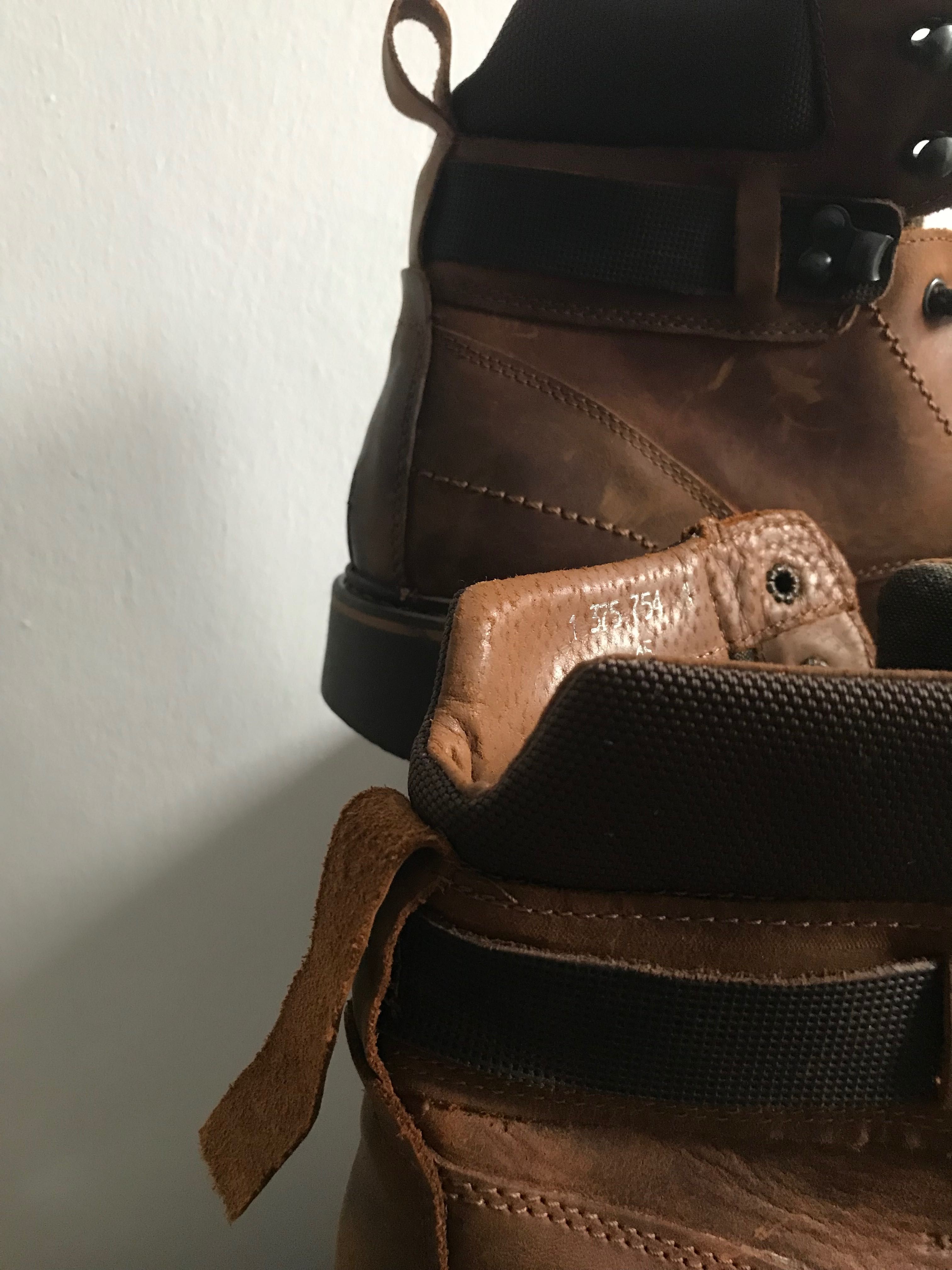 Buty zimowe AM Shoe Company, brązowe, rozmiar 45, skórzane, wyczesane