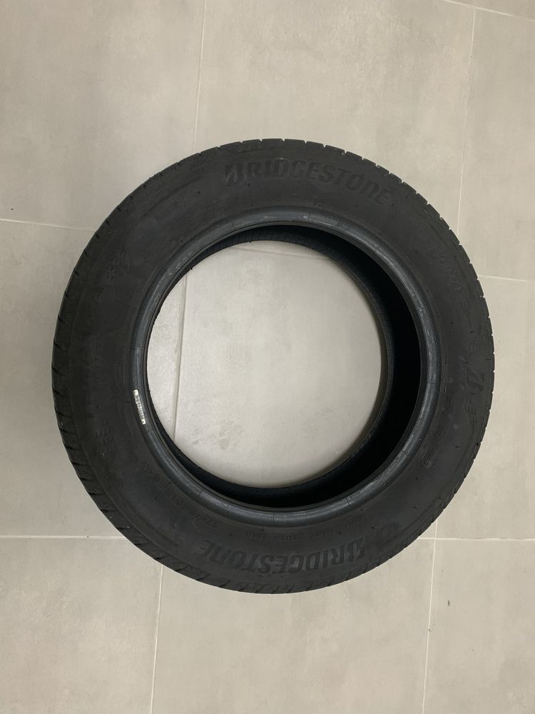 Pneu Bridgestone