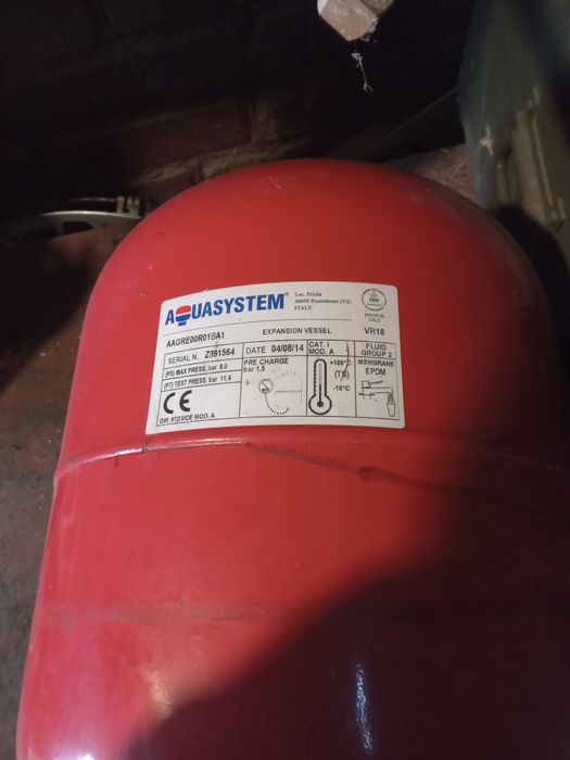 Розширительні бачки б/у