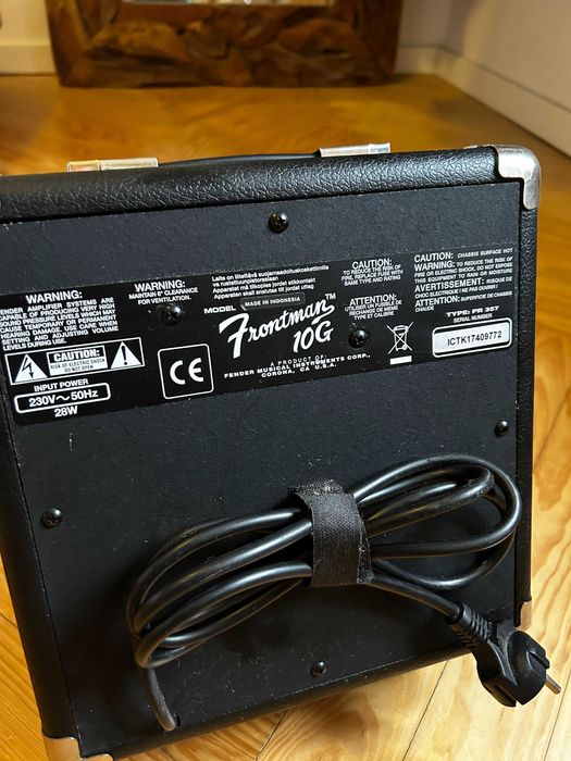 Amplificador Fender Frontman 10G